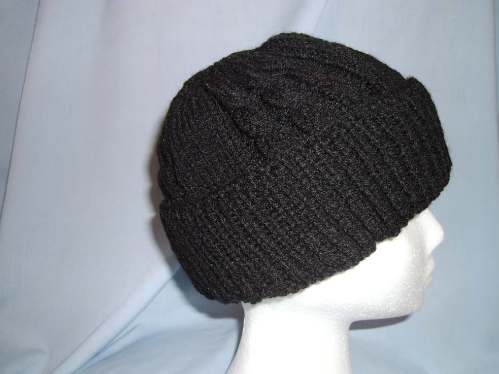 shell stitch beanie