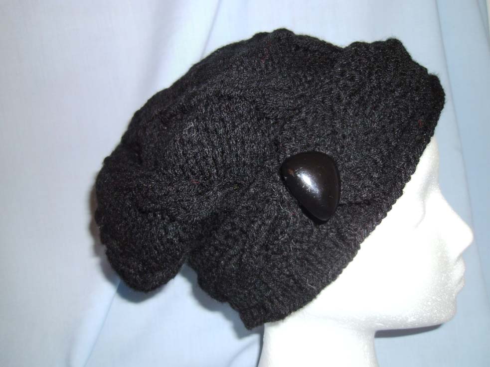 shell stitch beanie