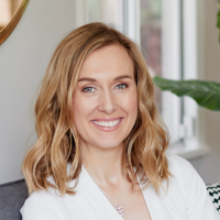 Bianca Riemer headshot